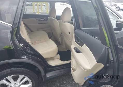 2015 Nissan Rogue Sv z USA, uszkodzony, nr VIN KNMAT2MT0FP533610